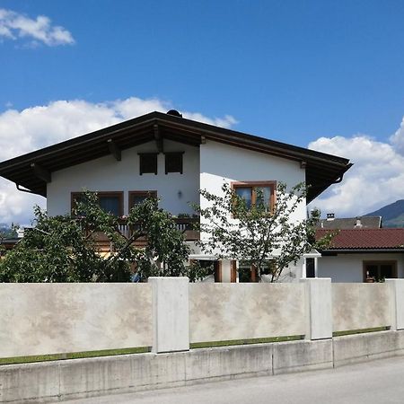 Haus-Elisabeth Apartment Uderns Bagian luar foto