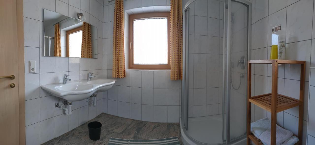 Haus-Elisabeth Apartment Uderns Bagian luar foto